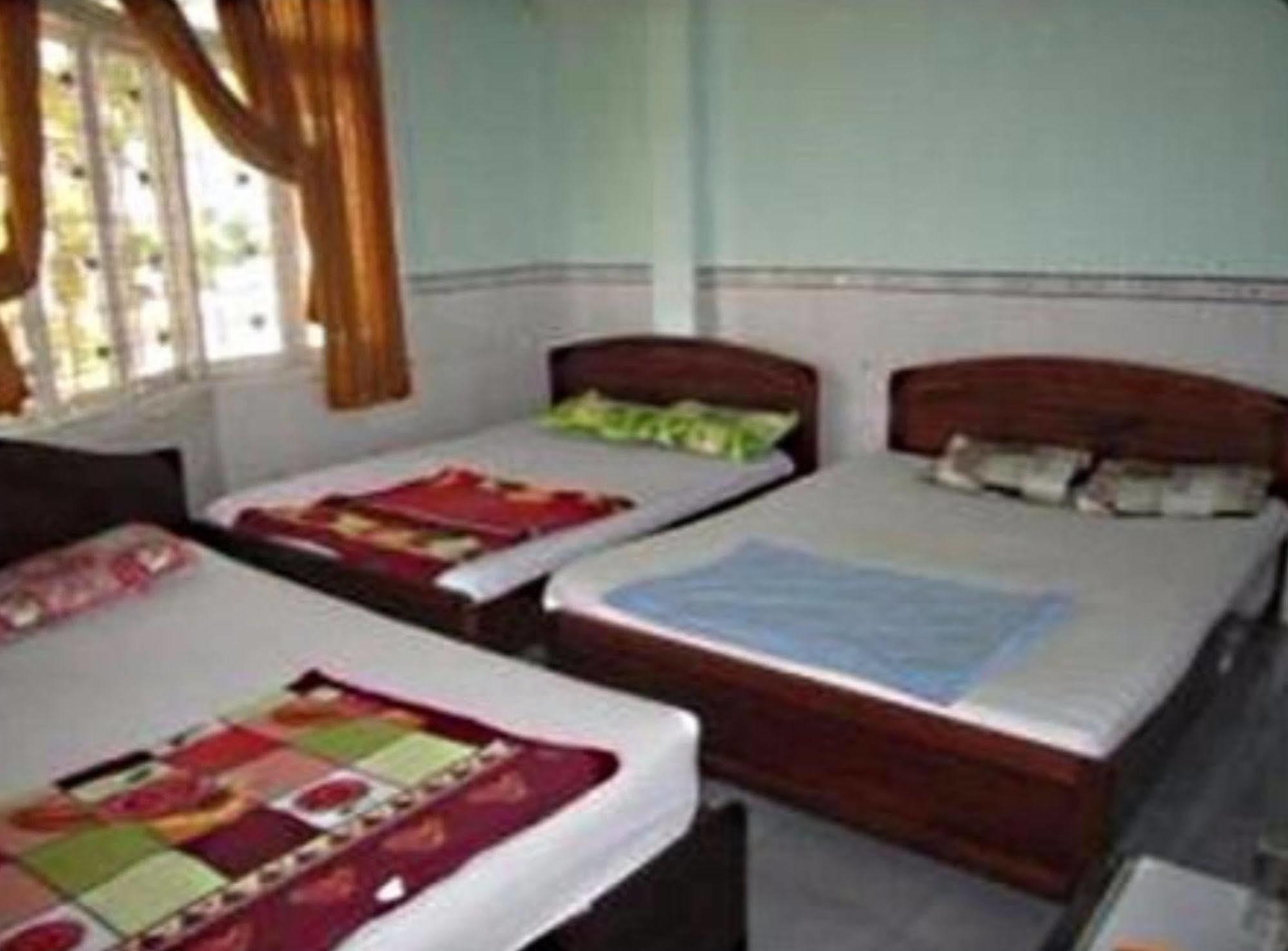 Nam Phuong Hostel Vung Tau Extérieur photo