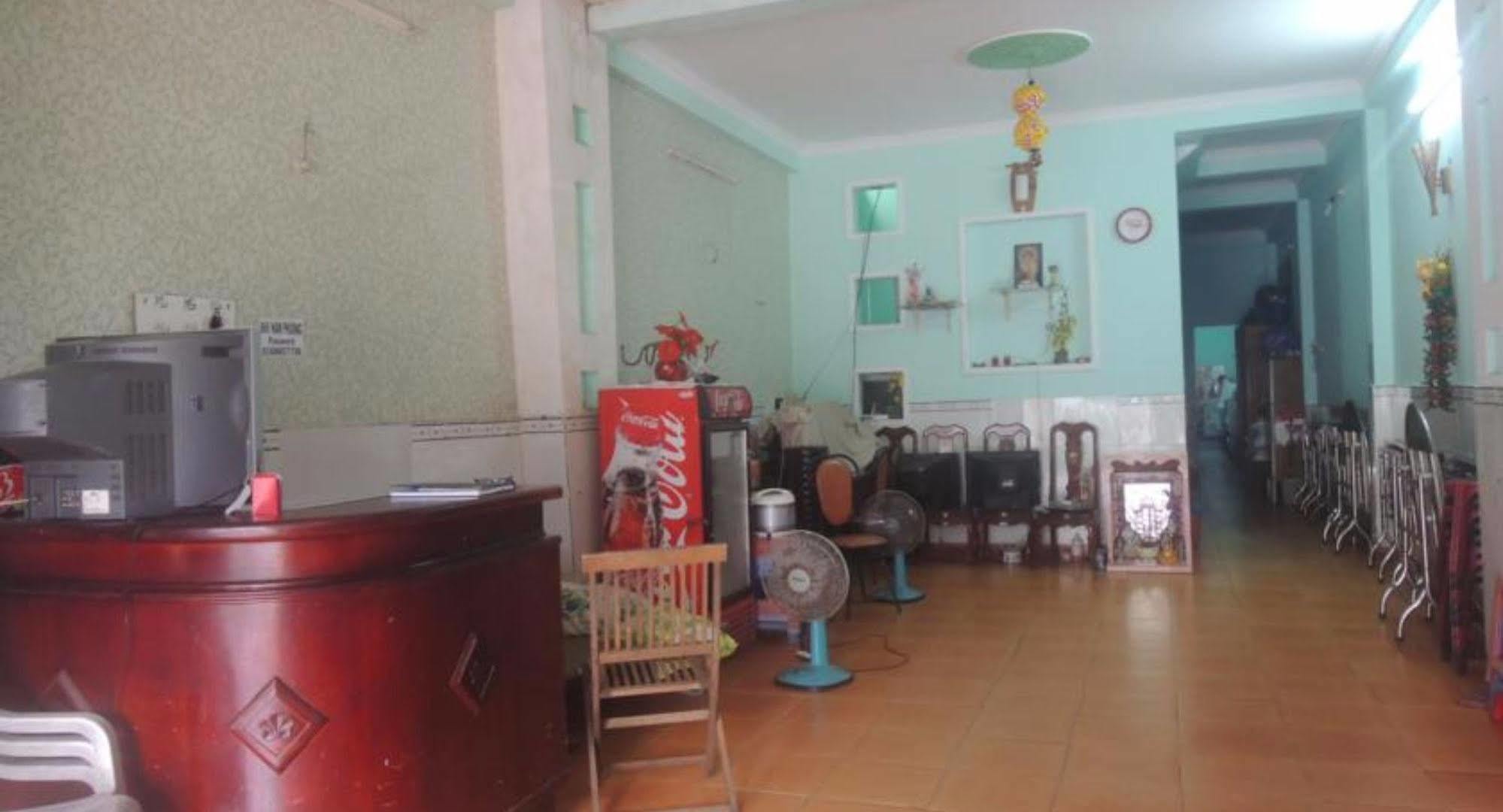 Nam Phuong Hostel Vung Tau Extérieur photo